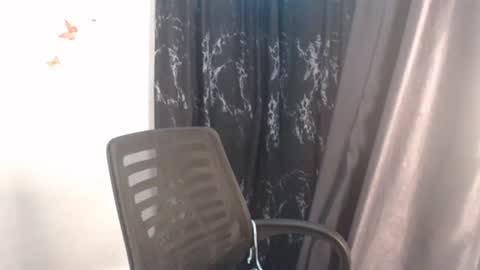 Snapshot of dreamy_wetpussy chatting on April 29, 6:14 pm BEAUTY online show from April 29, 6:14 pm