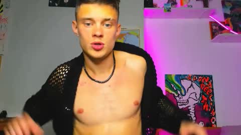 Snapshot of dreamyadam chatting on September 26, 8:02 pm Adam Dream online show from September 26, 8:02 pm