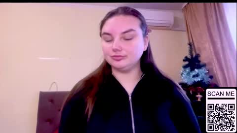 Mila online show from January 19, 2:21 pm