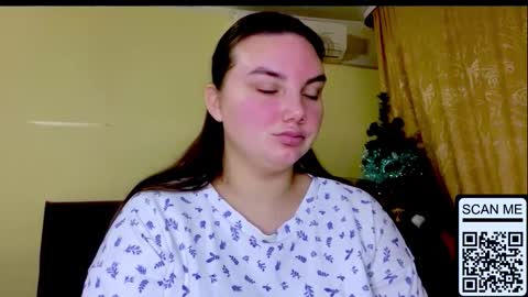 Mila online show from February 6, 4:06 am