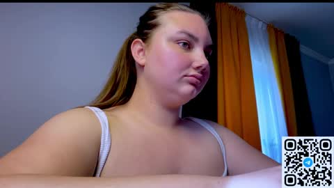 Mila online show from May 28, 3:31 pm