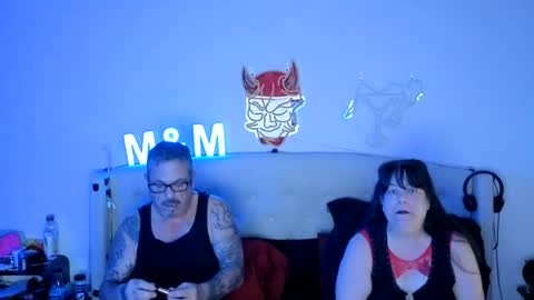 DreamyCouple01 online show from July 10, 8:18 am