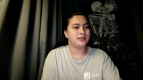 Snapshot of dreamycreamyst chatting on January 12, 2:09 pm dreamycreamyst online show from January 12, 2:09 pm