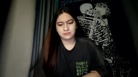 Snapshot of dreamycreamyst chatting on February 5, 11:28 pm dreamycreamyst online show from February 5, 11:28 pm