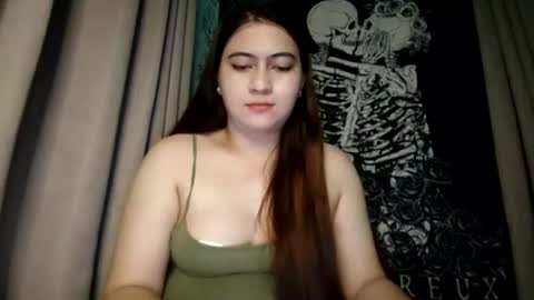 Snapshot of dreamycreamyst chatting on March 5, 2:01 pm dreamycreamyst online show from March 5, 2:01 pm