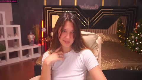 Lina online show from December 9, 10:32 am