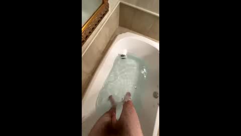 Snapshot of drefuqa2 chatting on November 23, 12:05 pm drefuqa2 online show from November 23, 12:05 pm