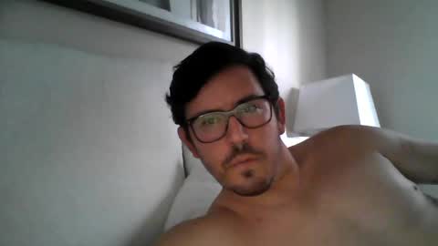 Snapshot of drewmank04 chatting on July 31, 10:42 pm drewmank04 online show from July 31, 10:42 pm