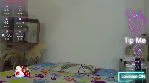 Snapshot of dreyna_latin chatting on December 16, 2:55 pm Dreyna online show from December 16, 2:55 pm