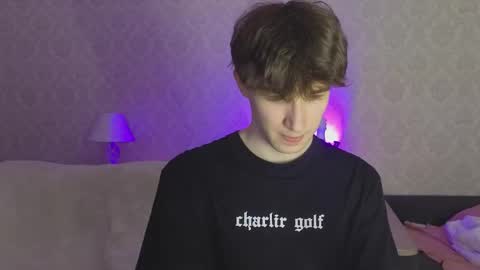 Mark online show from March 25, 8:59 pm