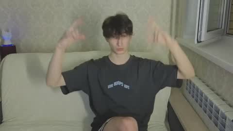 Mark online show from April 5, 3:53 pm