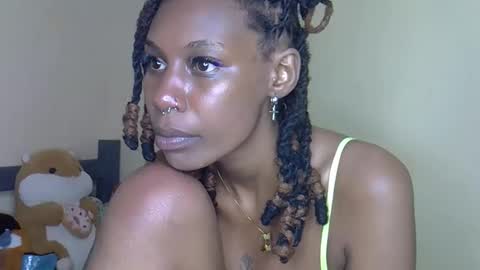 Snapshot of drip_byb1 chatting on June 3, 9:20 pm drip_byb1 online show from June 3, 9:20 pm