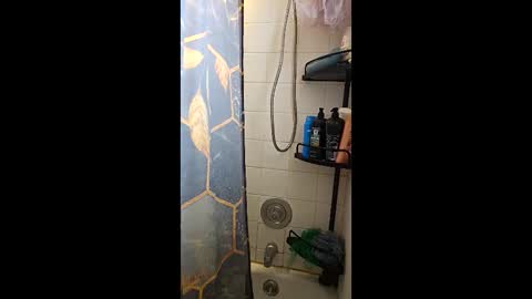 Snapshot of drippiehippie420 chatting on March 15, 8:04 pm drippiehippie420 online show from March 15, 8:04 pm