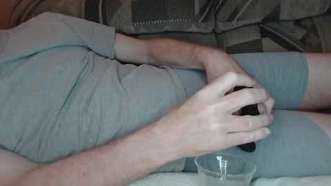 drippyjt online show from April 3, 2:31 am