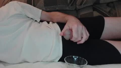 drippyjt online show from April 9, 3:50 am