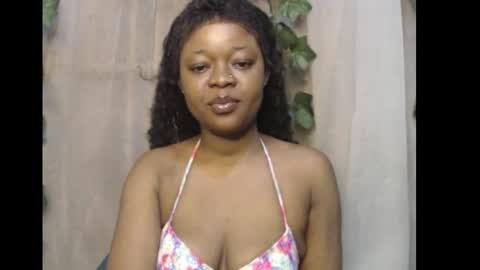 Snapshot of dripqueenx chatting on January 14, 12:55 pm linda online show from January 14, 12:55 pm