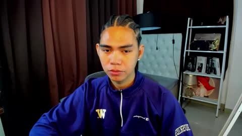 Snapshot of drixiboy chatting on September 15, 5:51 am Drixiboyj online show from September 15, 5:51 am