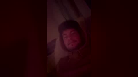 Snapshot of drizzle32 chatting on May 20, 5:24 am drizzle32 online show from May 20, 5:24 am