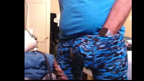 Snapshot of drmbigg chatting on February 18, 6:26 pm Hello Hope you enjoy what you see. I love attention in dirty talk and tips thickcock edging precum dirtyTalk C2C online show from February 18, 6:26 pm