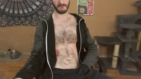 Snapshot of drmst13_2 chatting on February 1, 4:11 am River online show from February 1, 4:11 am