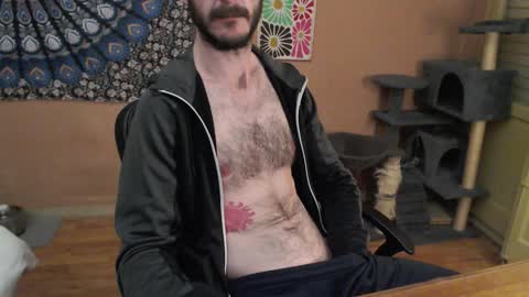 Snapshot of drmst13_2 chatting on February 19, 2:07 am River online show from February 19, 2:07 am