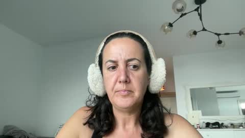 Snapshot of drresa chatting on October 20, 6:14 am Dr. Resa online show from October 20, 6:14 am