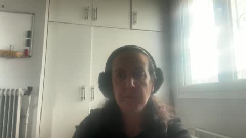 Dr. Resa online show from April 4, 8:01 am