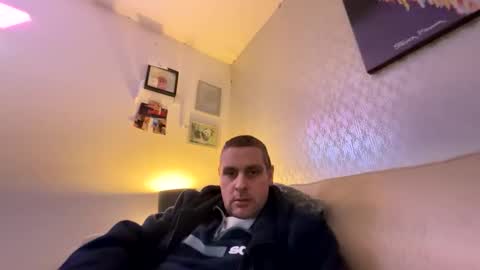 Snapshot of dru11983 chatting on January 8, 4:09 pm Dru online show from January 8, 4:09 pm