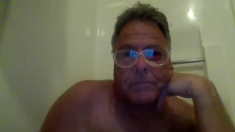 Snapshot of drummersrock92118 chatting on April 6, 1:36 am drummersrock92118 online show from April 6, 1:36 am
