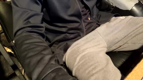 Snapshot of dschlik2 chatting on January 3, 4:16 pm dschlik2 online show from January 3, 4:16 pm