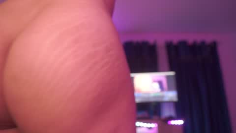 Trixy  Latex Doll online show from December 5, 8:11 am