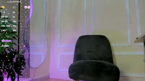 dulce__fiore07 online show from December 5, 12:03 pm