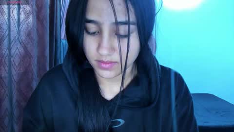 Dulce  online show from November 28, 11:35 am