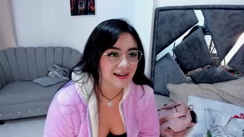 Snapshot of dulce_amg chatting on April 28, 3:11 am Dulce amg online show from April 28, 3:11 am