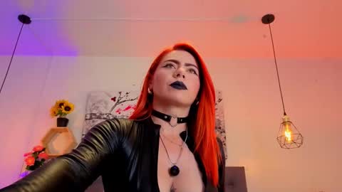 DULCE online show from November 27, 1:35 pm