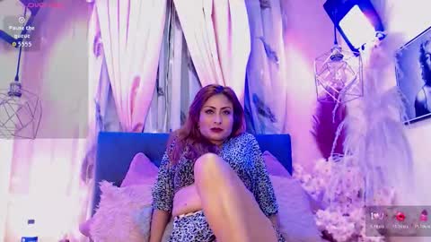 dulce_deliciouss online show from February 11, 2:27 am