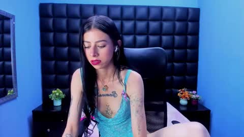 dulce_miiaa online show from March 2, 5:42 pm