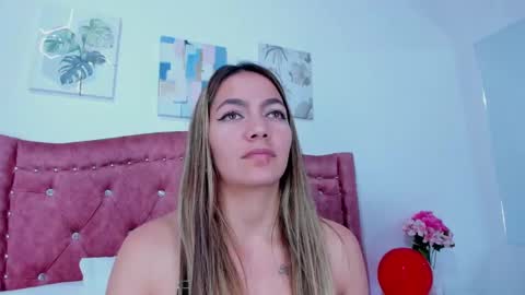 Snapshot of dulceangelita chatting on January 17, 7:05 pm Dulce  online show from January 17, 7:05 pm