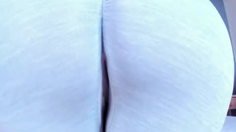 DULCE AURORA online show from May 29, 3:04 am