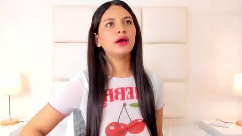 Dulce online show from February 24, 11:30 am