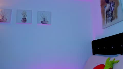 Daniela online show from February 16, 10:44 am