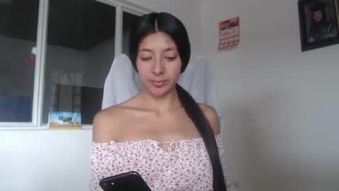 Snapshot of dulceisabellax chatting on January 17, 5:08 pm dulceisabellax online show from January 17, 5:08 pm