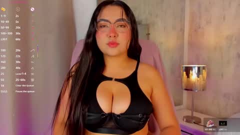 Snapshot of dulcepatersson chatting on September 26, 2:15 am DULCE online show from September 26, 2:15 am