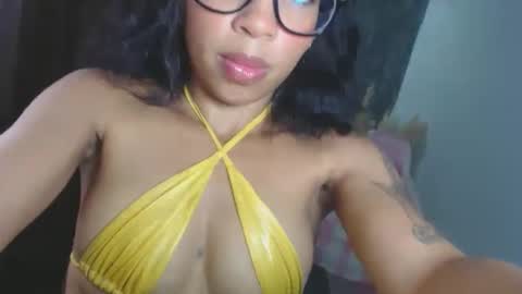 Snapshot of dulcetaylorss chatting on February 27, 12:13 pm dulcetaylorss online show from February 27, 12:13 pm