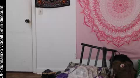 Snapshot of dumlala chatting on July 16, 4:35 pm the only advantage you have over me is that u can kiss my ass and i cant online show from July 16, 4:35 pm