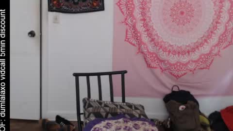 Snapshot of dumlala chatting on July 22, 3:37 pm the only advantage you have over me is that u can kiss my ass and i cant online show from July 22, 3:37 pm