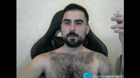 Snapshot of dummodarknight chatting on November 3, 10:21 pm The Dark Knight online show from November 3, 10:21 pm