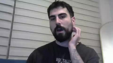 Snapshot of dummodarknight chatting on January 5, 11:30 pm The Dark Knight online show from January 5, 11:30 pm