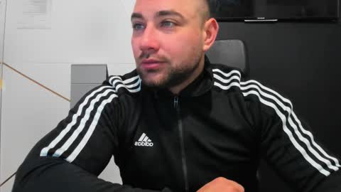 DuncanStone online show from December 5, 4:54 am