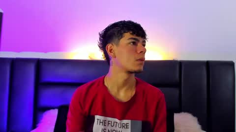 Thomas and Noah online show from June 3, 11:57 am